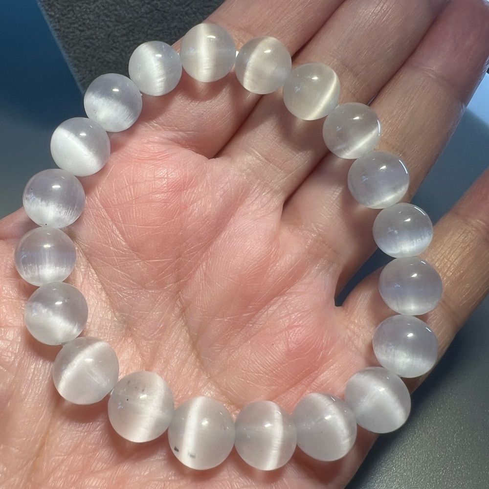 Natural White Selenite 11.5mm Bracelet stretchy cat-eye